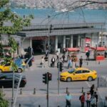 探寻新天地：海外移民的机遇与挑战全解析