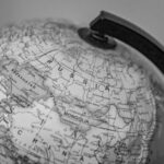 探秘移民机构：连接梦想与现实的桥梁与挑战