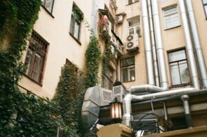 揭秘移民条件：开启全球新生活的大门指南