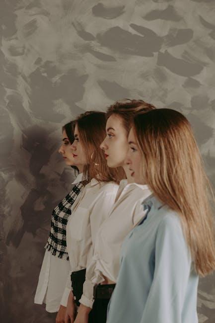 第三国籍揭秘:身份多重背后的机遇与挑战探索 2 多重身份带来的经济与文化机遇