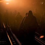 开启新生活之门：详尽移民指南助你轻松起航