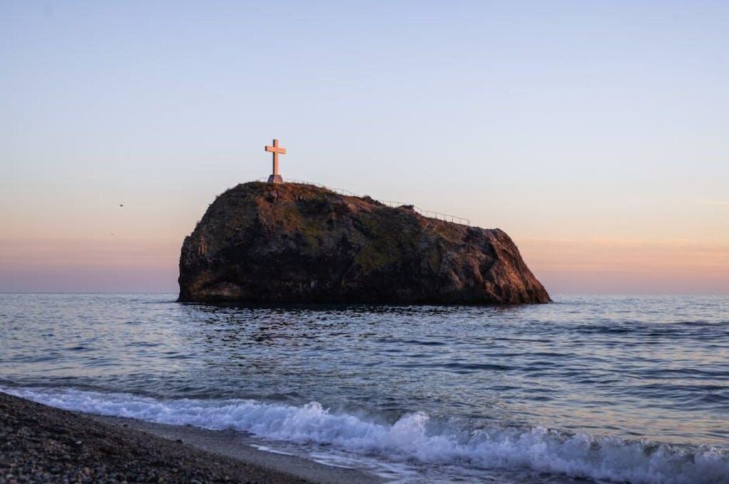 穿越浪潮：大西洋移民的历史与现代启示