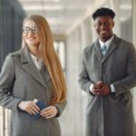 公司移民申请指南：流程、政策及注意事项解析