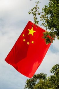 多国严查“买国籍”现象，加强身份审核措施