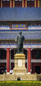 投资移民全解析：背景、政策逻辑及对个人与经济的影响
