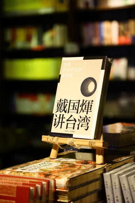 官方通报:严查“买护照”行为,相关案件正在调查中 1 91389